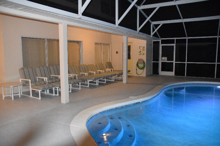 Plenty of sunloungers